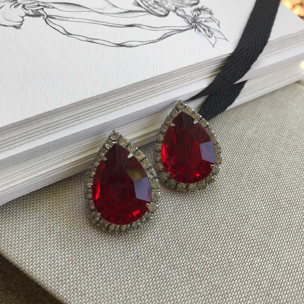 Red Pear Shaped Rhinestone Earrings - image 1