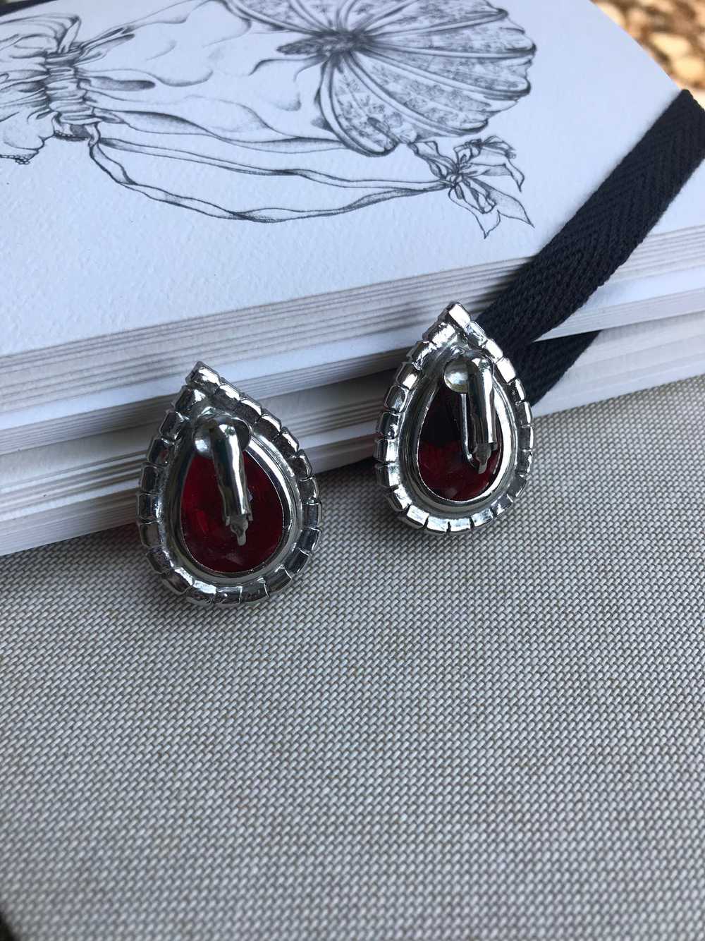 Red Pear Shaped Rhinestone Earrings - image 4