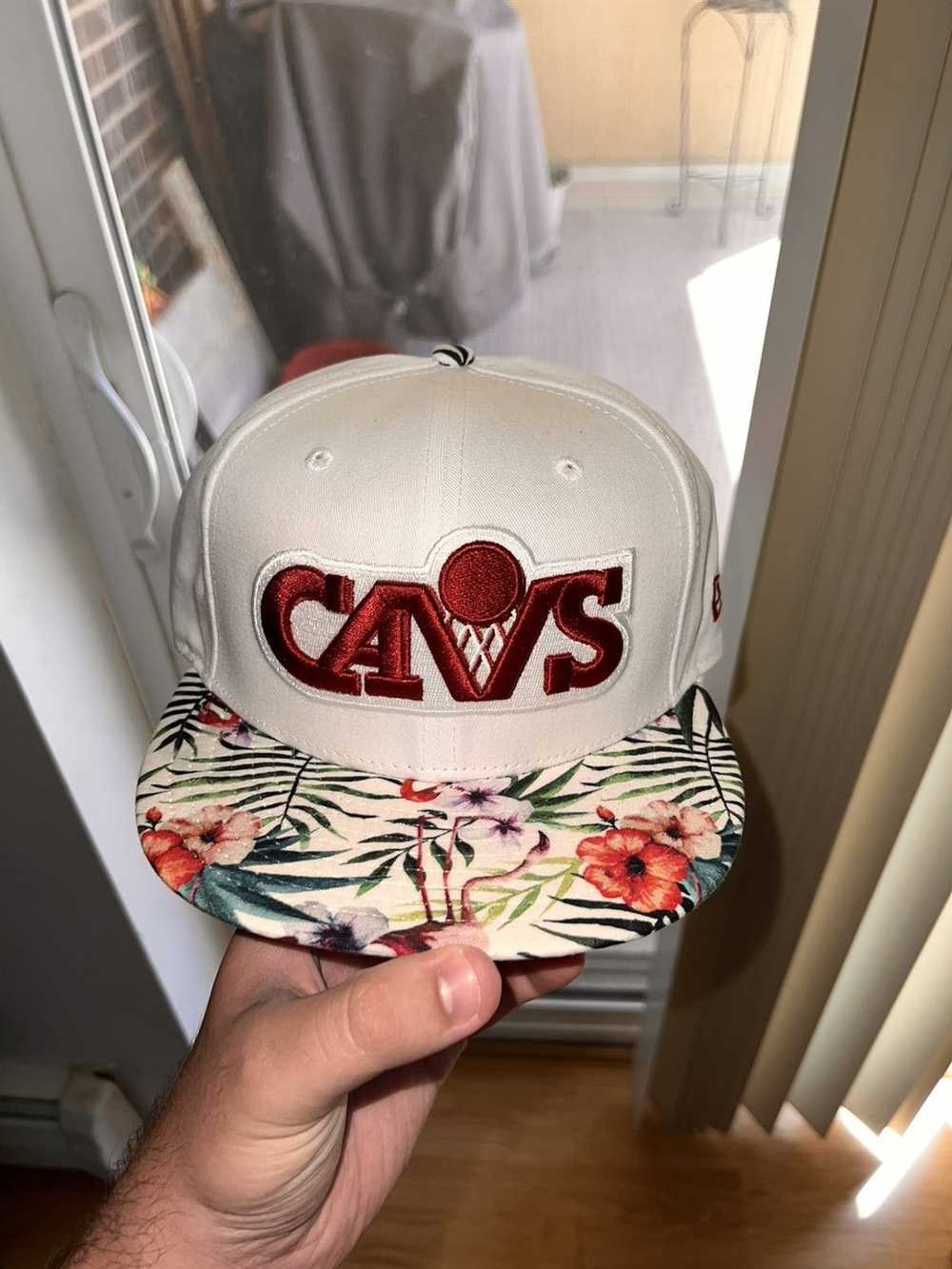 New Era Cleveland Cavaliers SnapBack - image 1