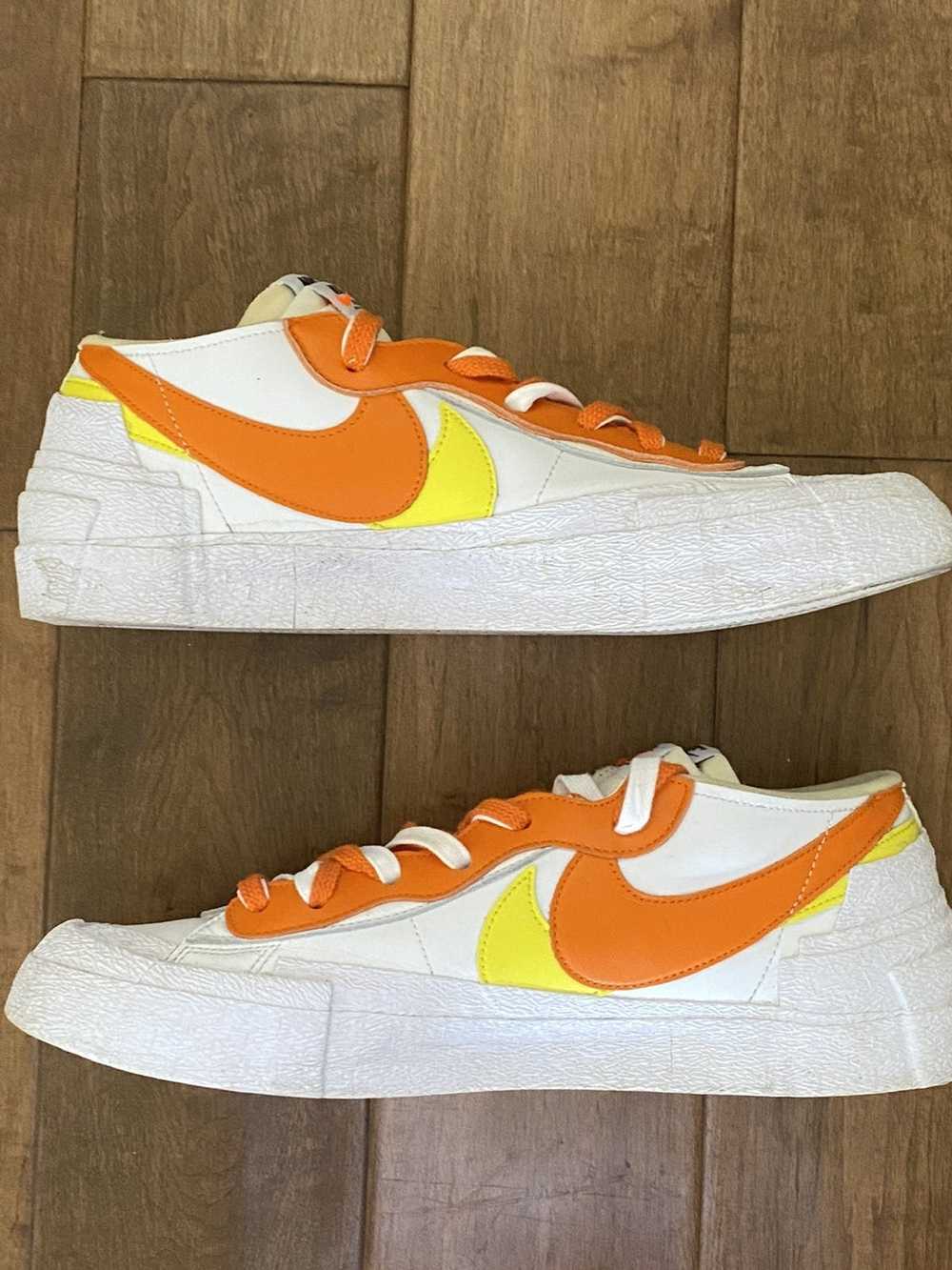 Nike × Sacai Nike Sacai Blazer Low Magma Orange - image 2