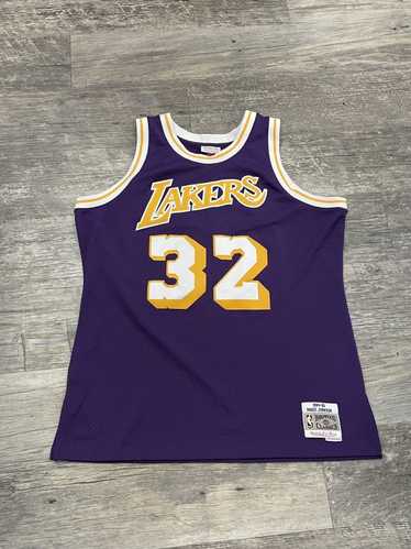 Magic Johnson Los Angeles Lakers Mitchell & Ness Youth 1984-85 Hardwood Classics Swingman Throwback Jersey - Purple