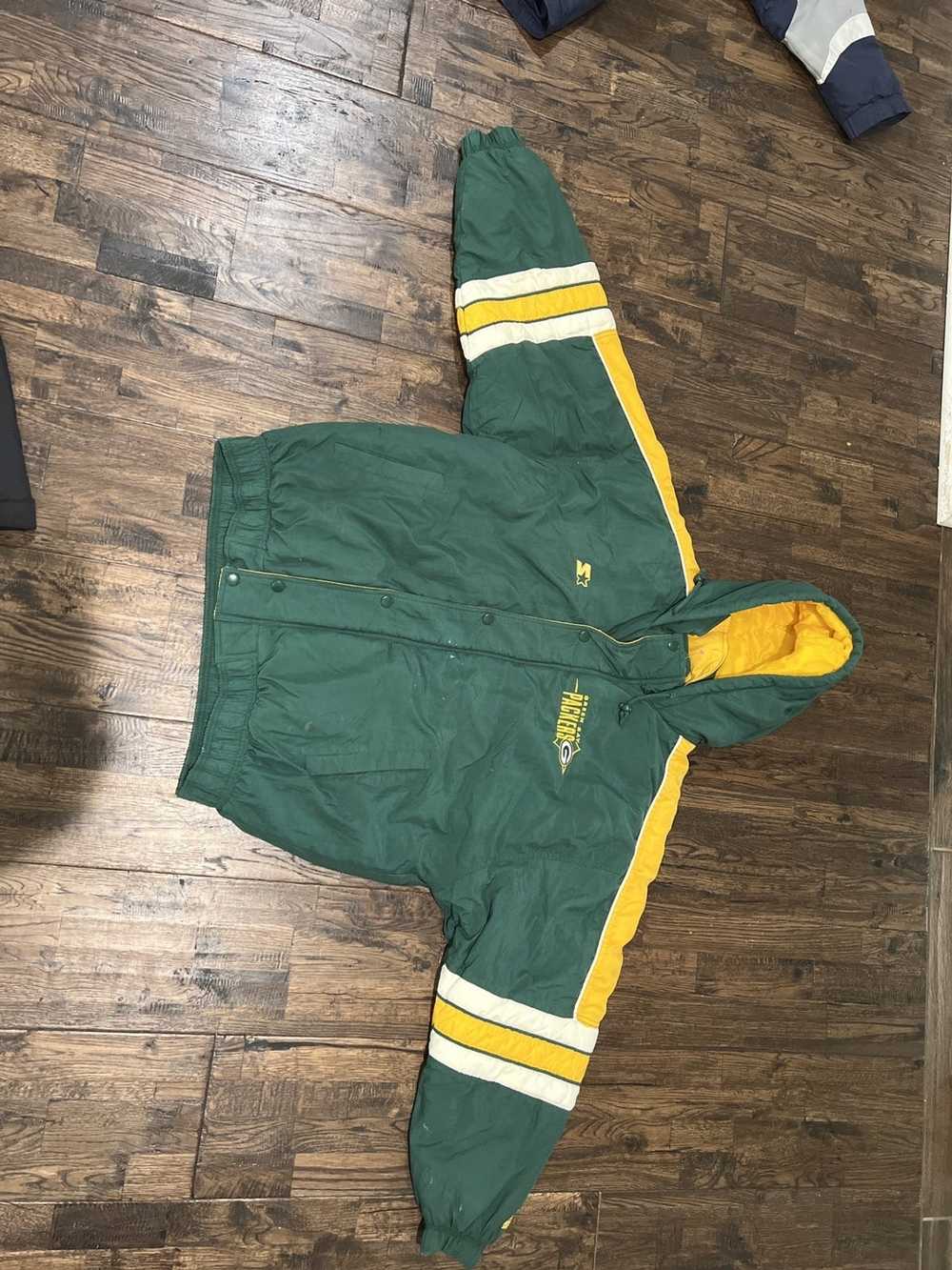 Starter Sartin Green Bay Packers Yellow and Green Jacket - Jackets