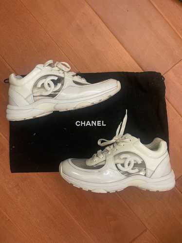 Chanel Chanel White Leather And PVC CC Sneakers si