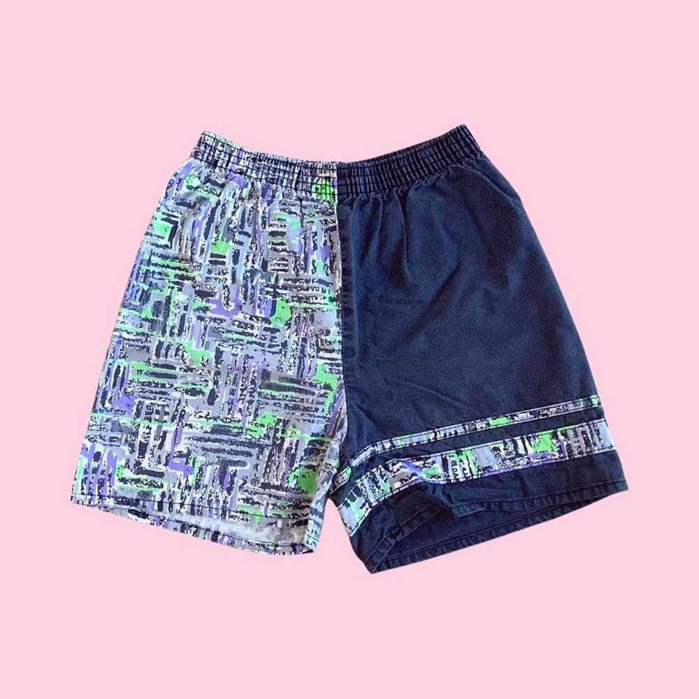 Vintage Vintage 1990s abstract shorts - image 1