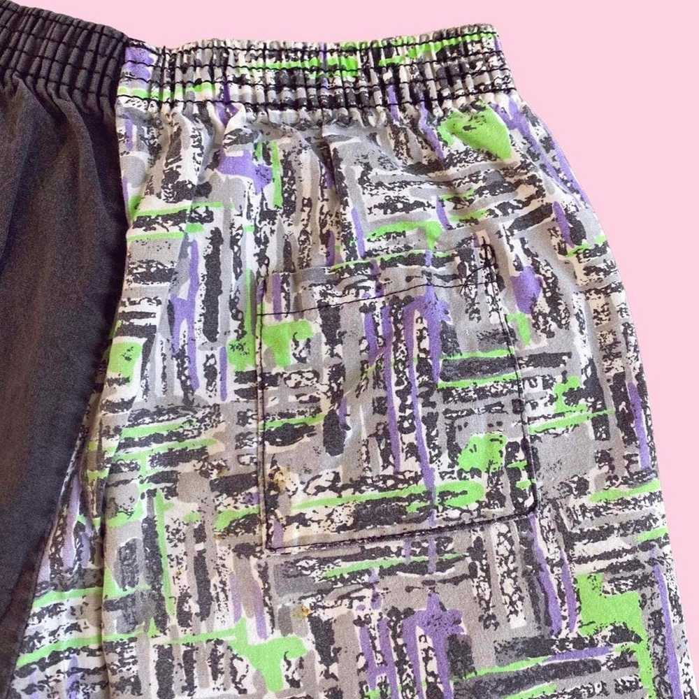 Vintage Vintage 1990s abstract shorts - image 3