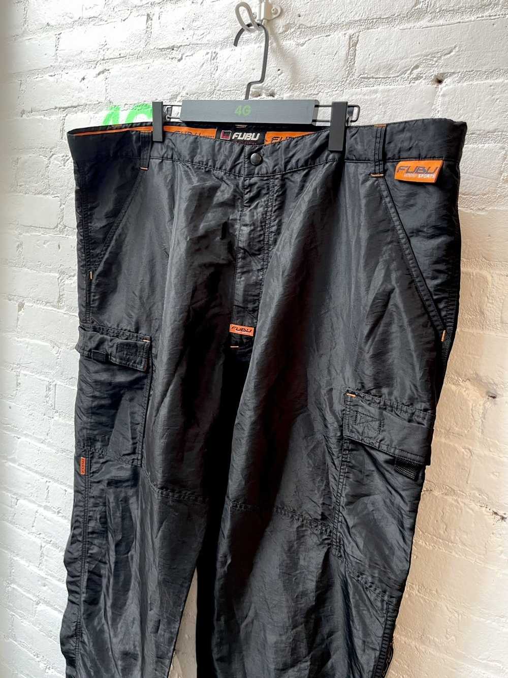 Fubu × Vintage Vintage 90s FUBU Nylon Cargo Pants… - image 3