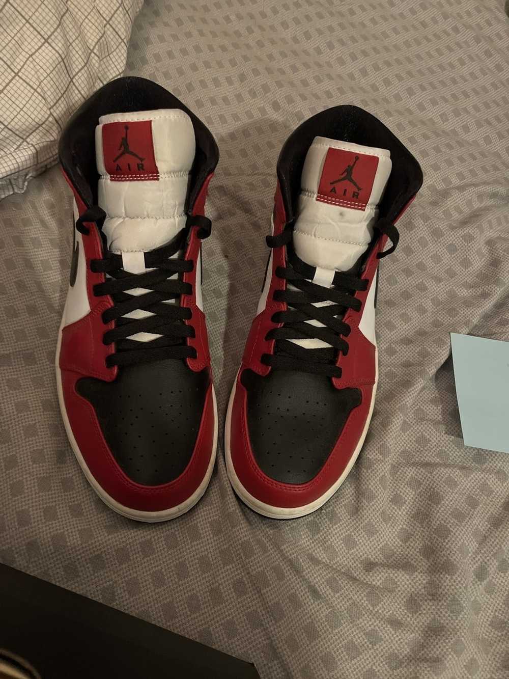 Jordan Brand Chicago Black Toe - image 7