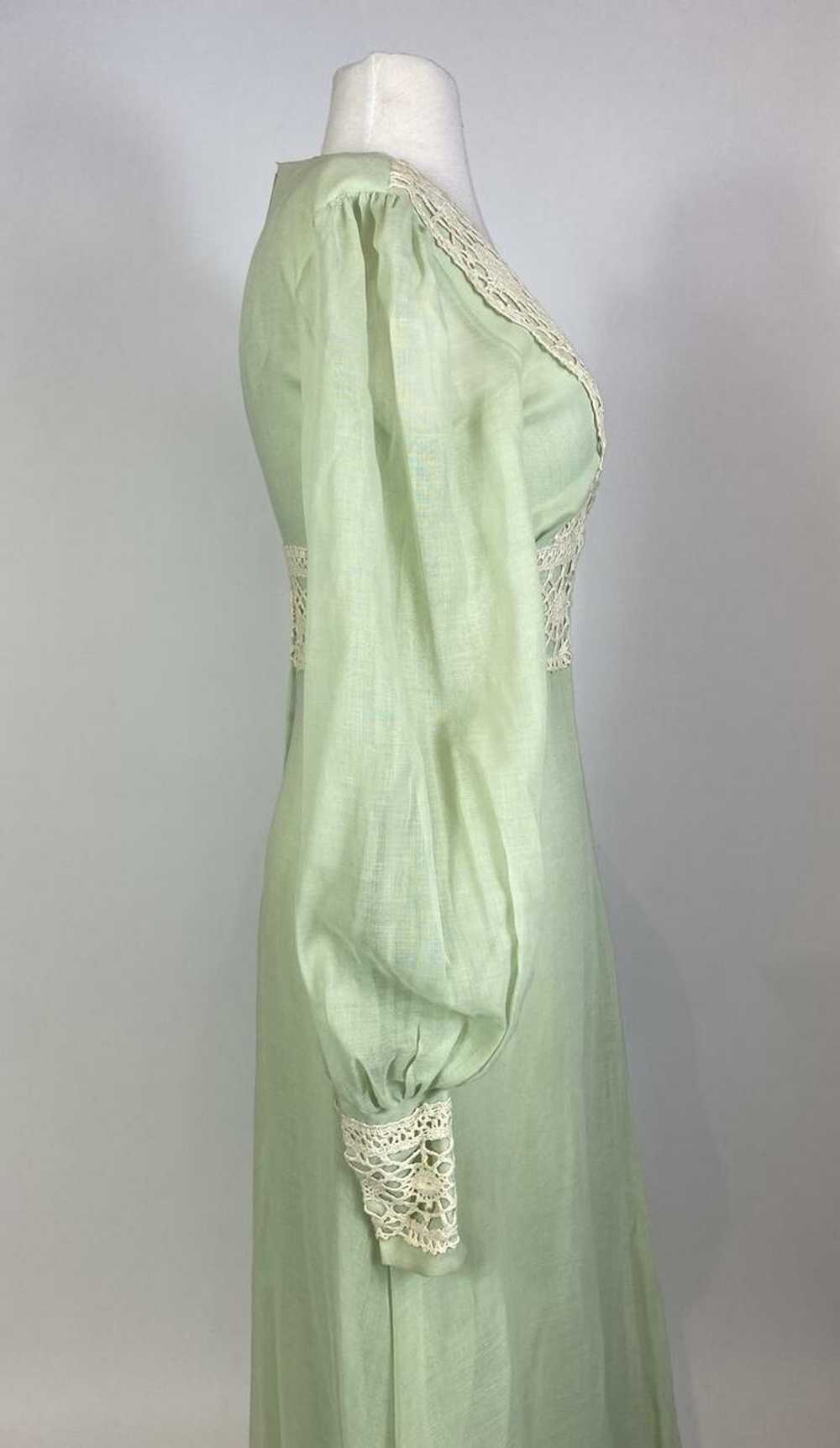1970s GUNNE SAX Mint Green Crochet Prairie Dress - image 6