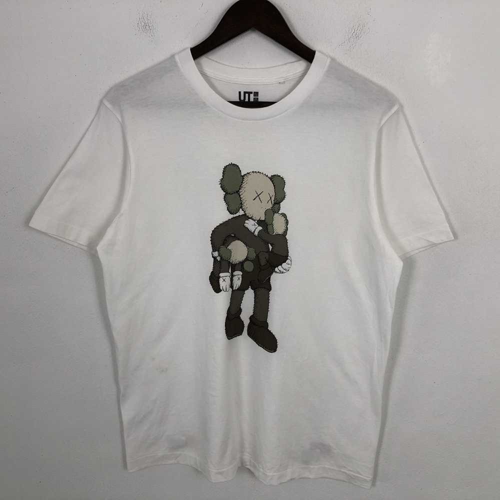 Kaws × Vintage Vintage Kaws Big Design Tshirt - image 1