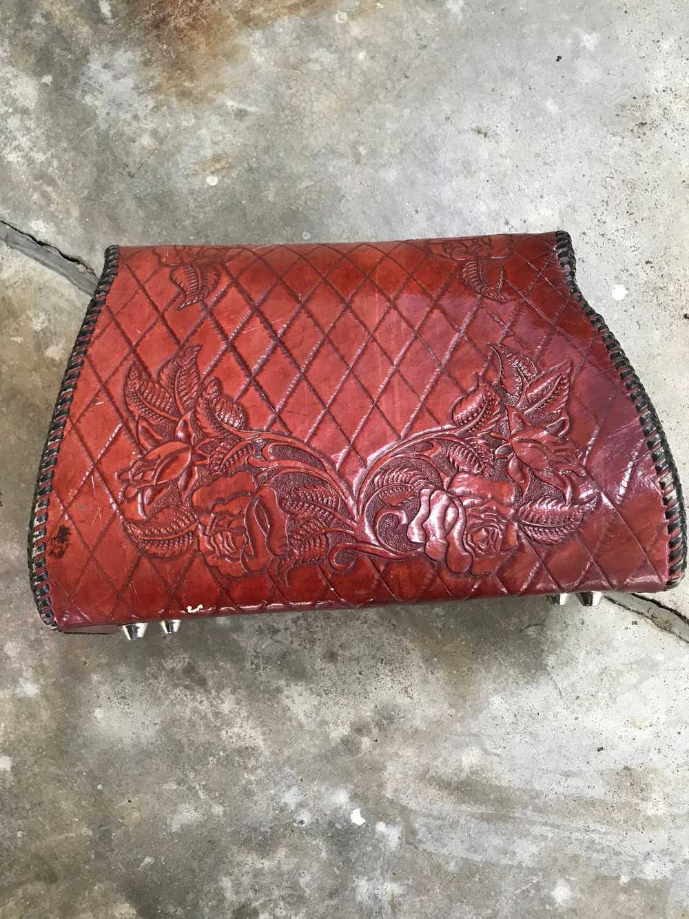 1960's Red Brown Leather Tooled Handbag - image 6