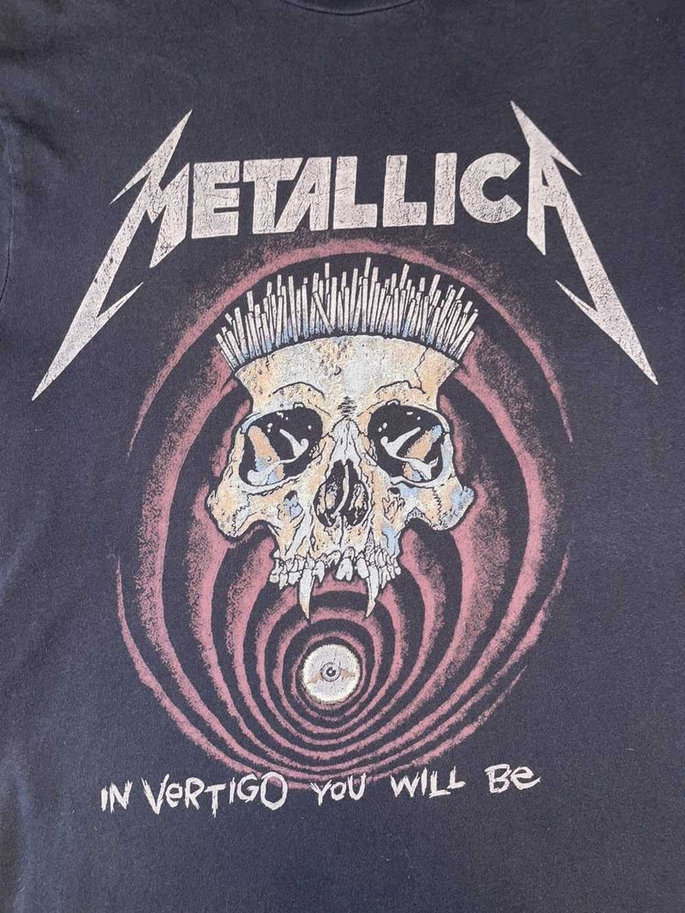 Metallica Metallica In Vertigo tee - image 3