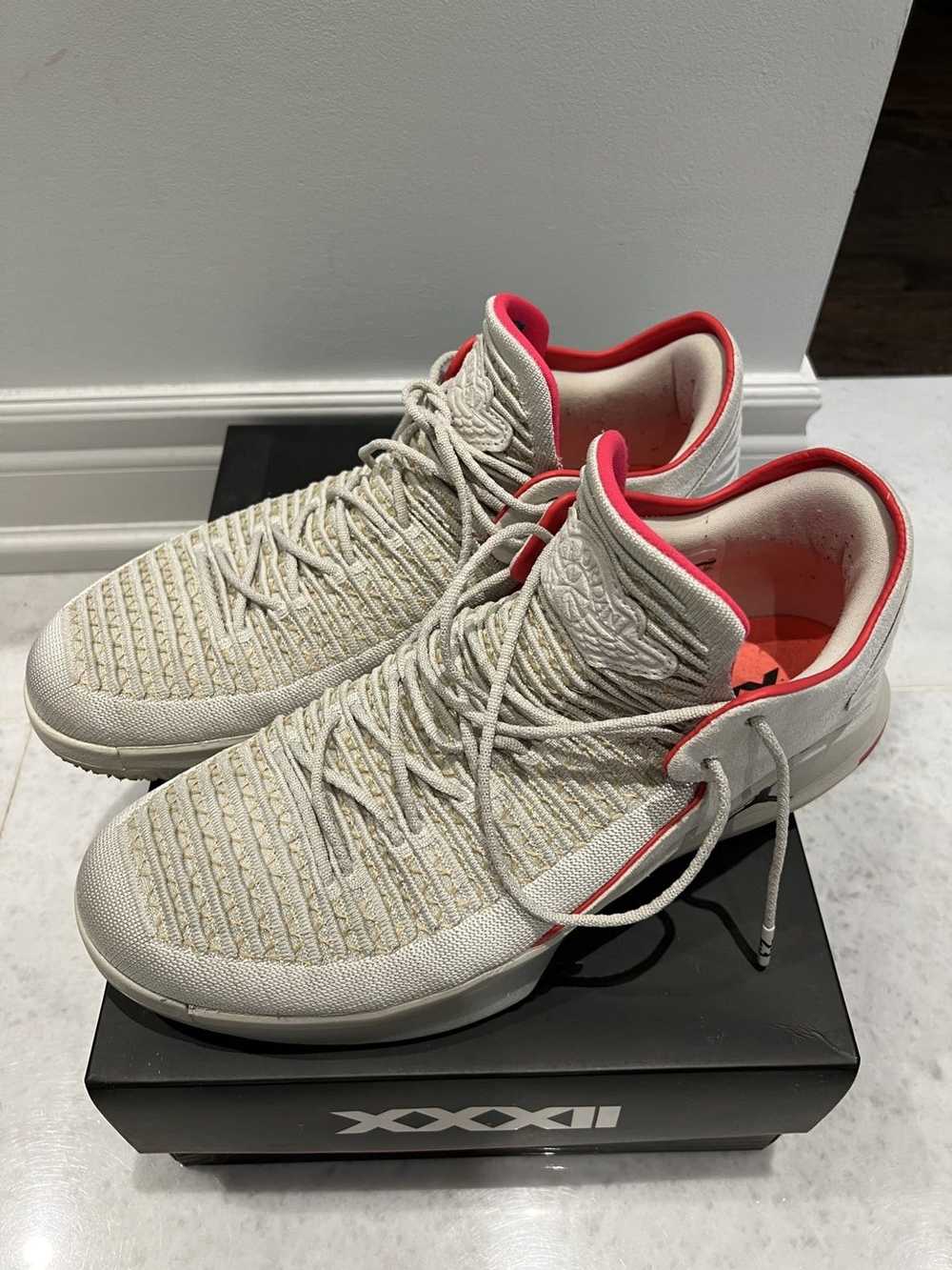 Jordan Brand × Nike Jordan 32 Low Gordon Street s… - image 2