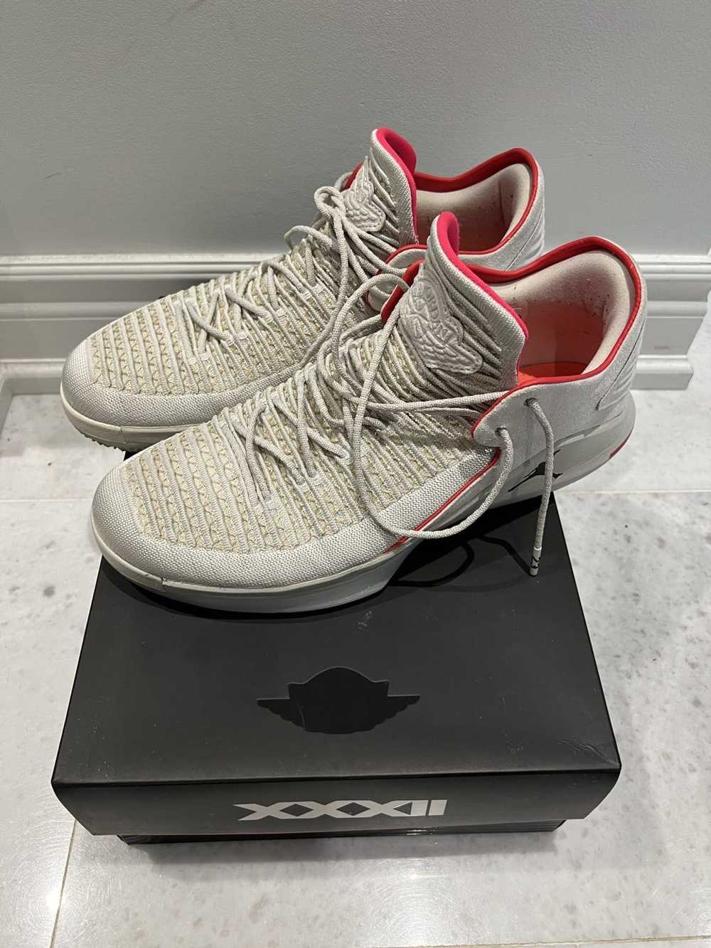 Jordan Brand × Nike Jordan 32 Low Gordon Street s… - image 3