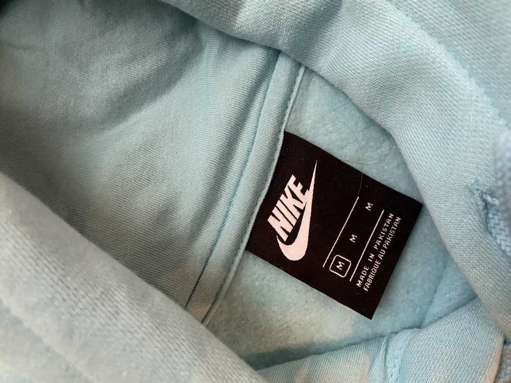 Nike Nike Sportswear Essential Hoodies - image 2