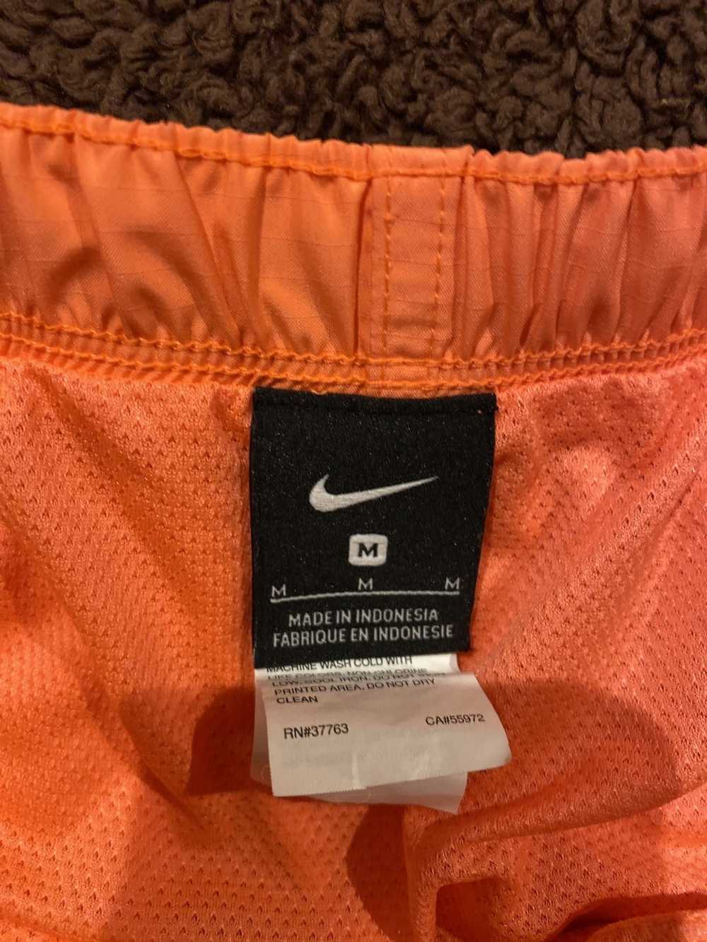 Nike Nike Orange Cargo Shorts - image 5