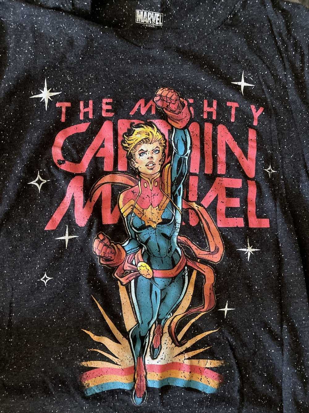 Marvel Comics The Mighty Captain Marvel Vintage T… - image 4