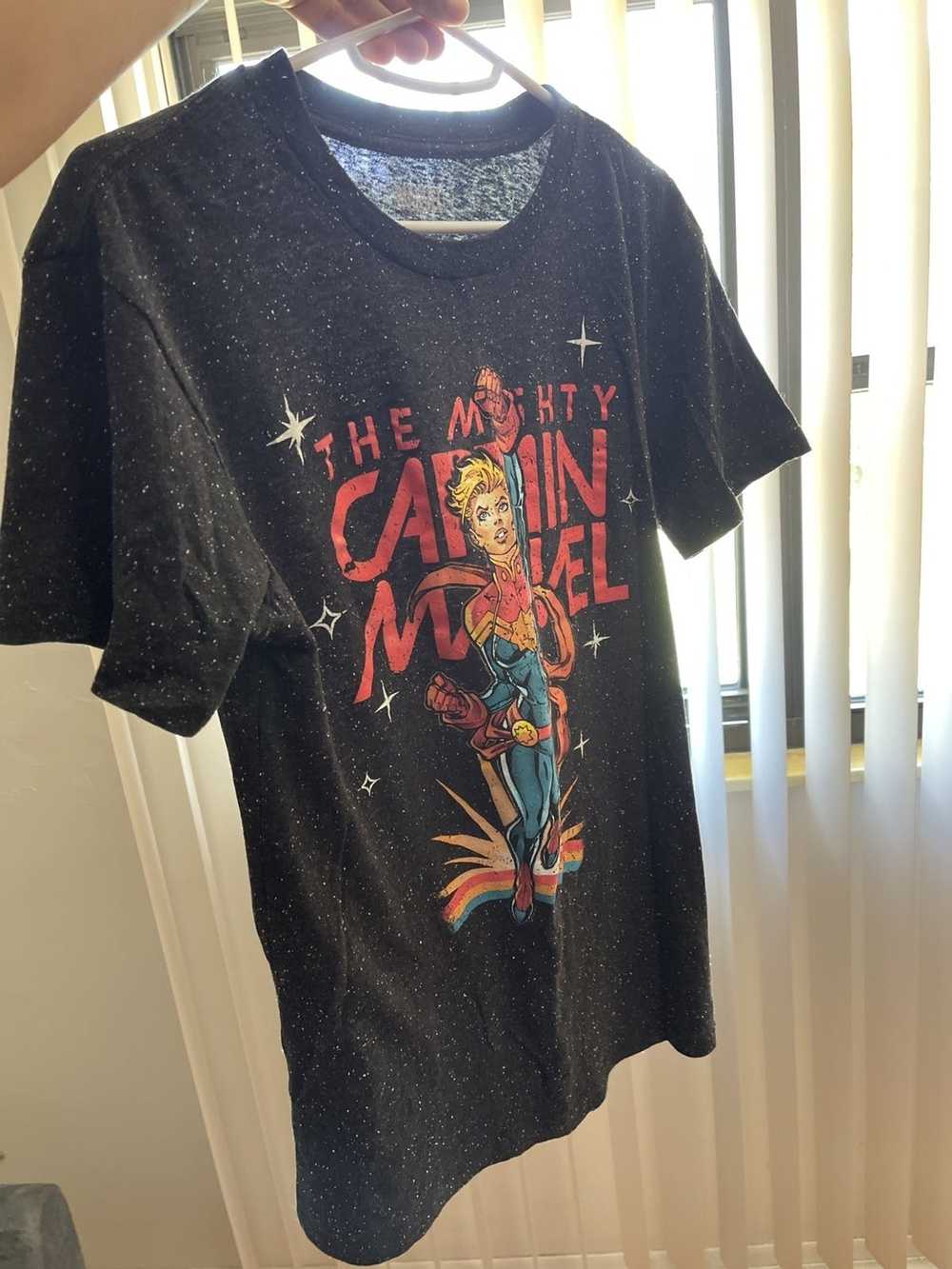 Marvel Comics The Mighty Captain Marvel Vintage T… - image 6