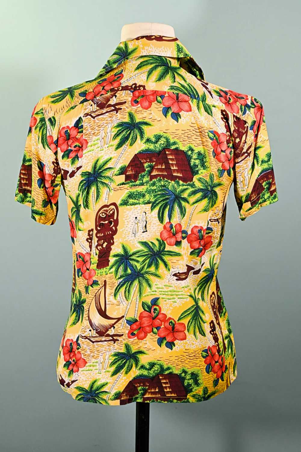 K-Mart Vintage 50s/60s Rayon Hawaiian Shirt, Aloh… - image 10