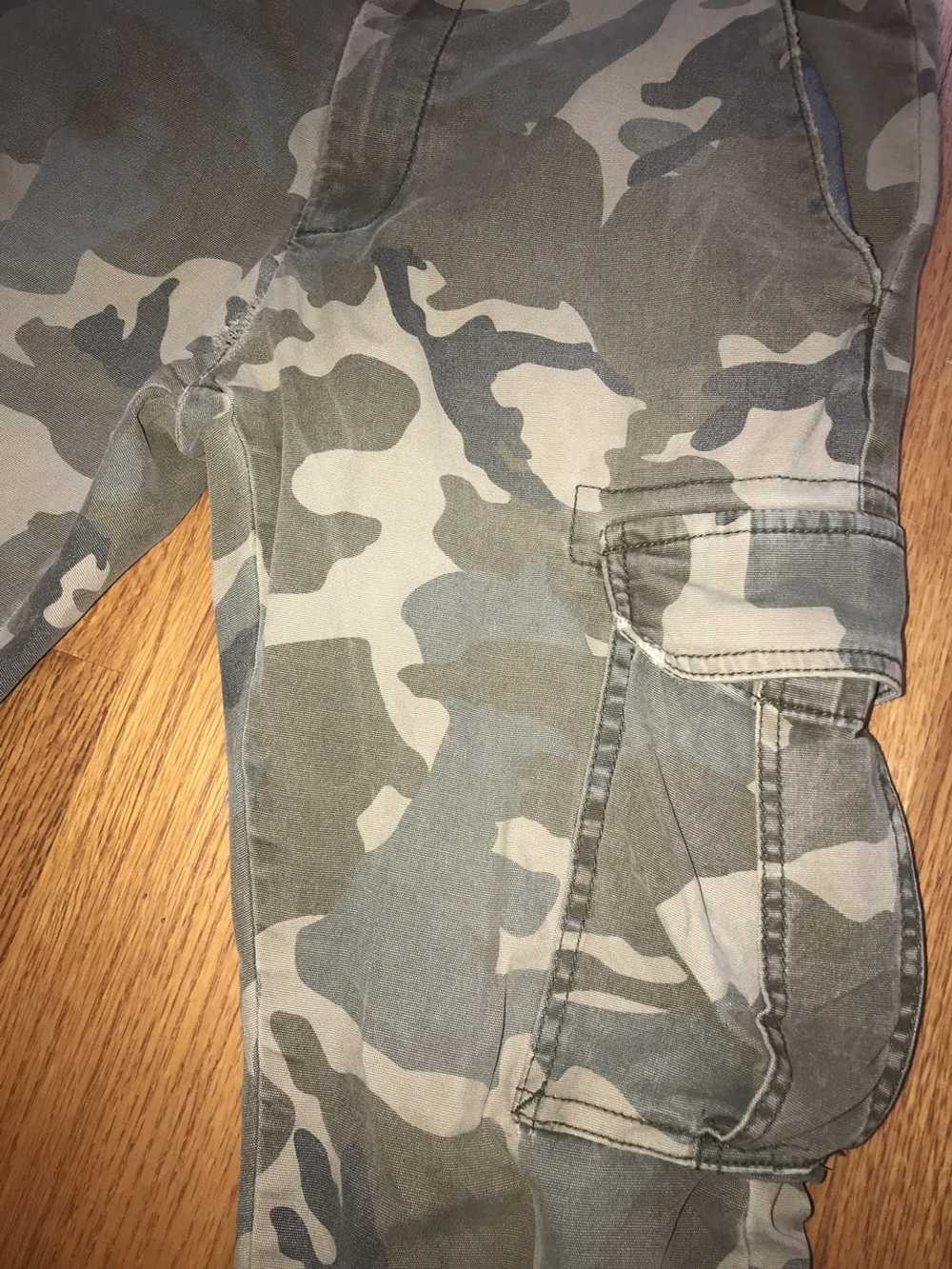 Pacsun Camo cargos - image 2