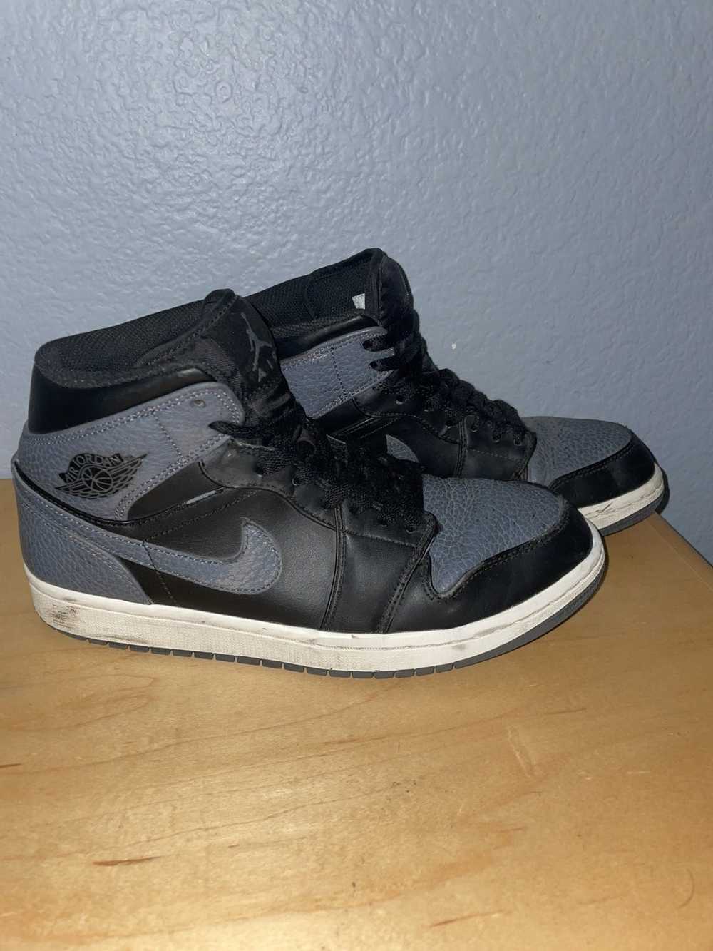 Nike Air Jordan 1 Mid Dark Concord - image 2