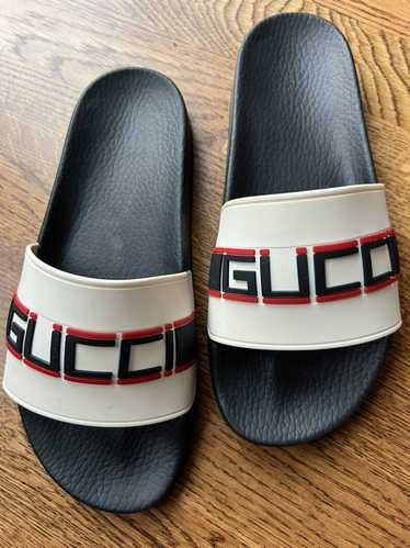 Gucci Gucci logo slide sandals