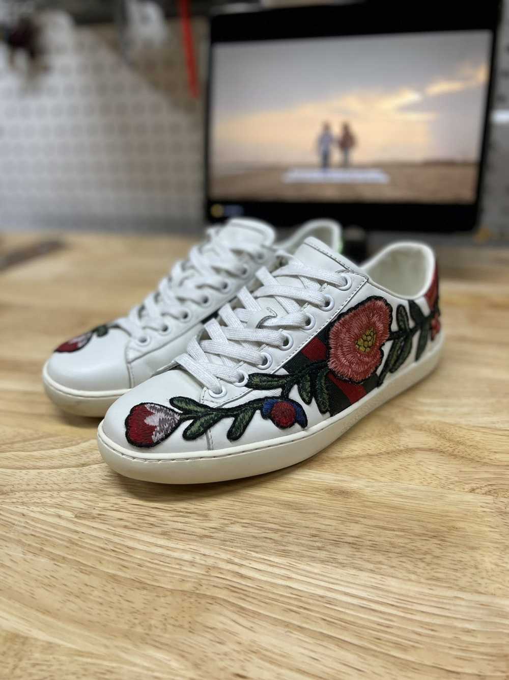 Gucci Gucci ace embroidered sneaker eu 37 - image 1