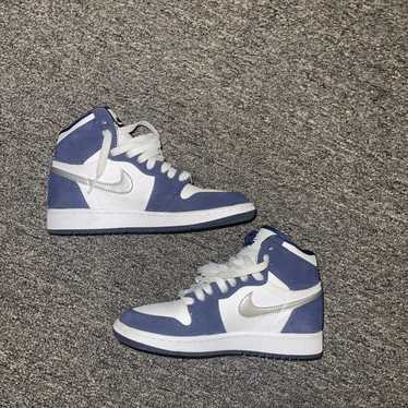 Jordan Brand × Nike JORDAN 1 RETRO HIGH OG Midnig… - image 1