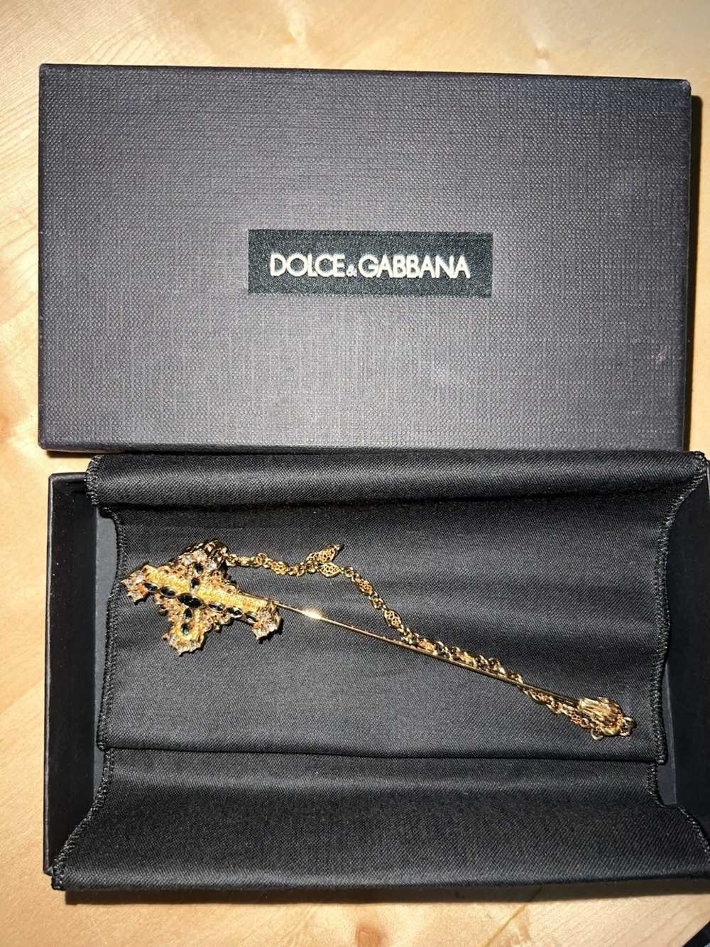 Dolce & Gabbana Cross pendant brooch - image 2