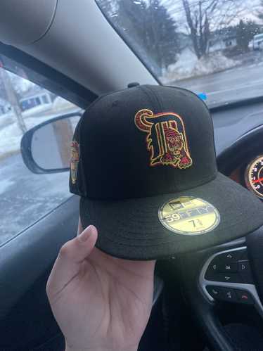 Custom Fitted Hat 7 3/4