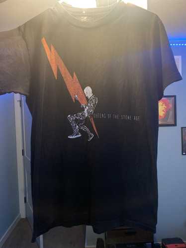 Get Queens Of The Stone Age Bulb Pirate Shirt For Free Shipping