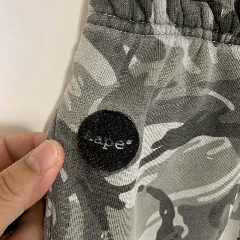 Aape Camo Cotton shorts - image 9