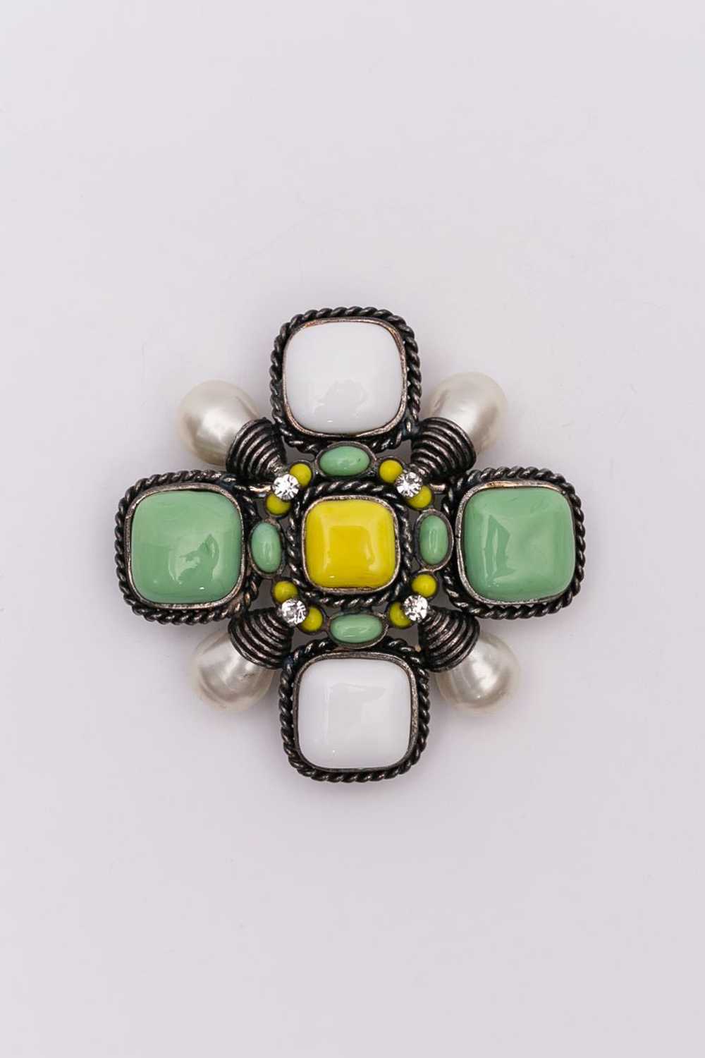 Chanel cross-shaped brooch, 1996 Spring Collection - image 3