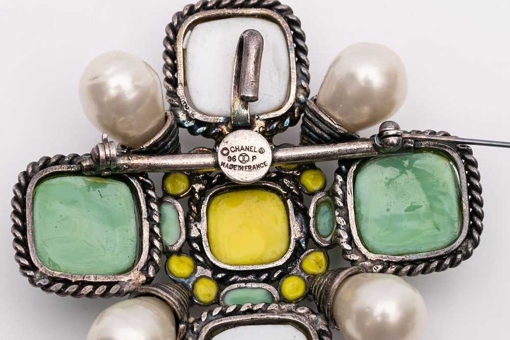 Chanel cross-shaped brooch, 1996 Spring Collection - image 8