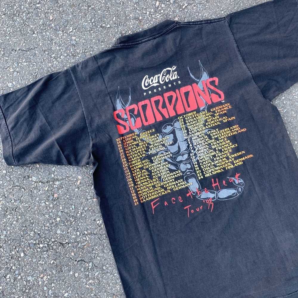 Rare × Rock Band × Rock T Shirt Vintage SCORPIONS… - image 4