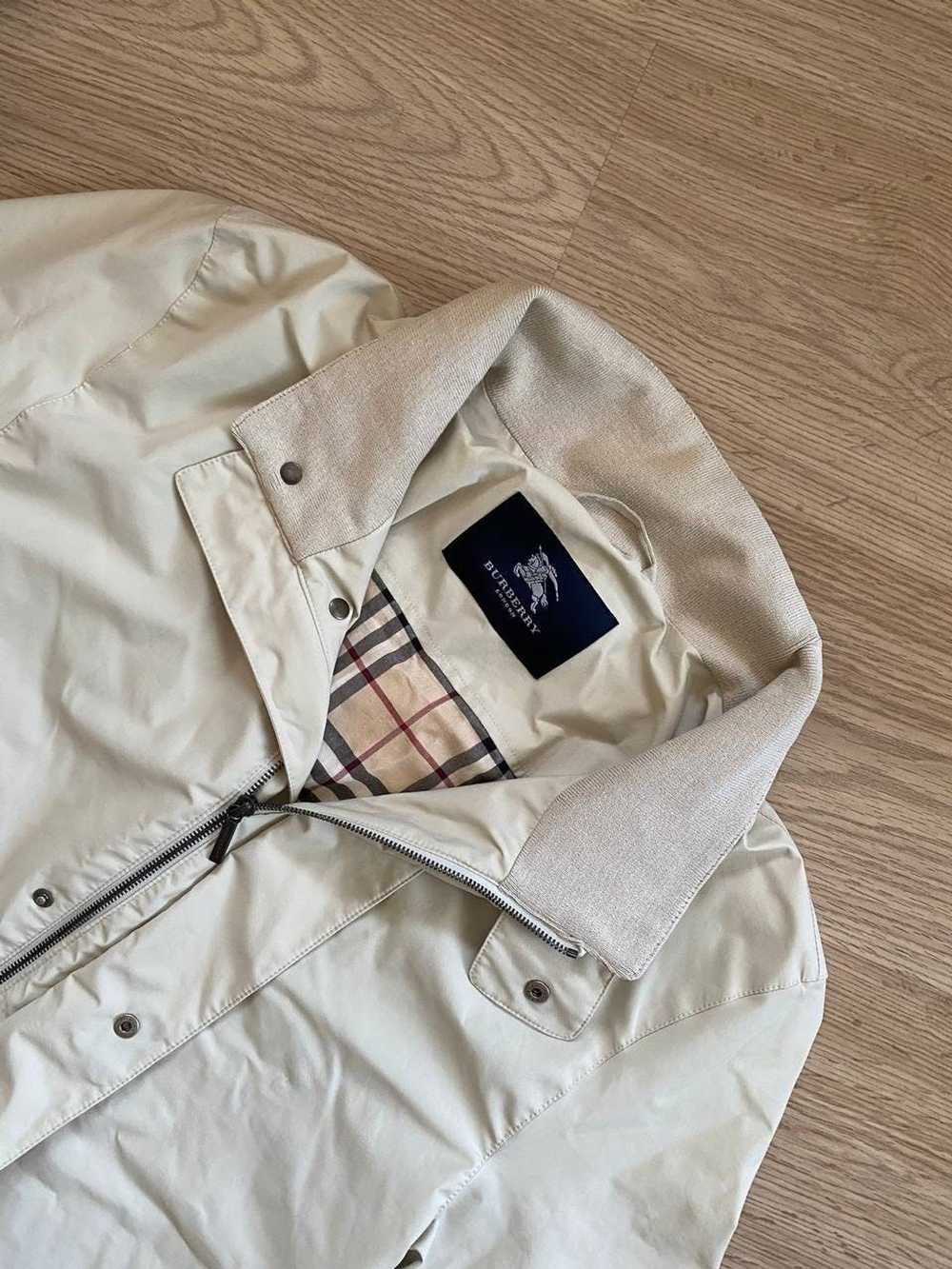 Burberry × Luxury × Rare Burberrys trench jacket - image 3