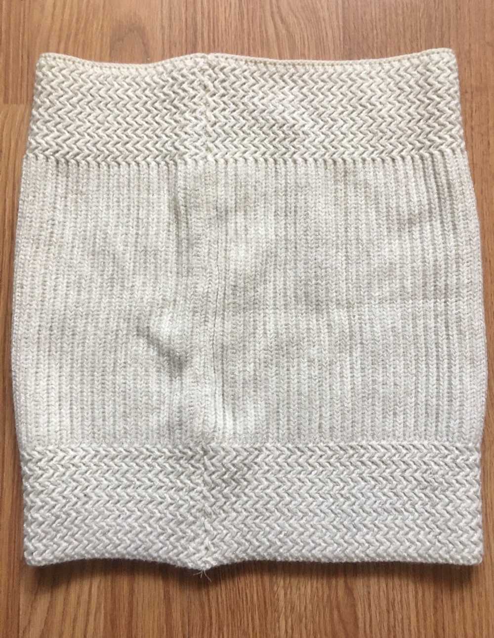 Ugg Woman’s UGG Australia Beige Knit Wool Snood S… - image 4