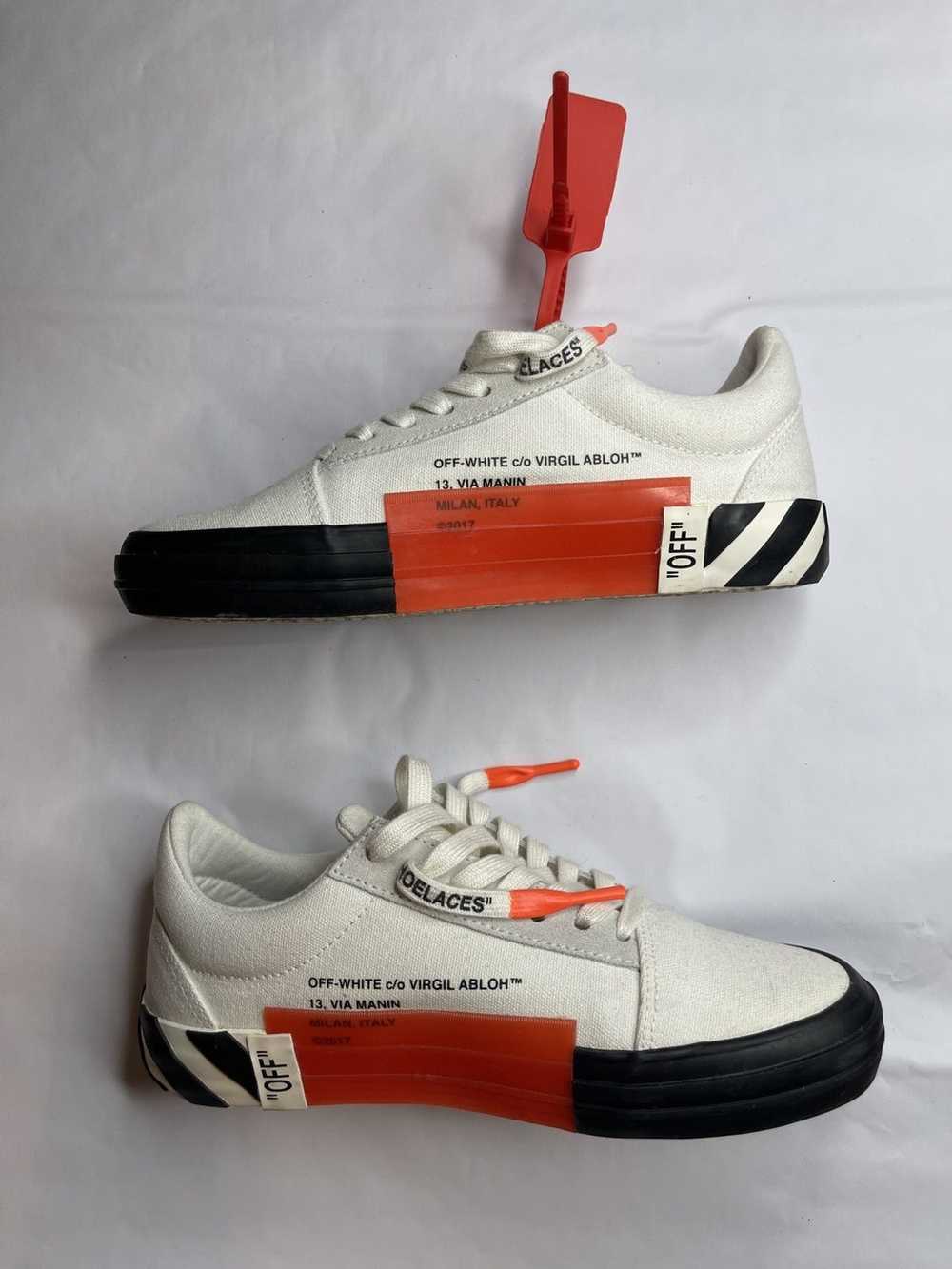 Off-White OFF-WHITE Vulc Low Top - image 1