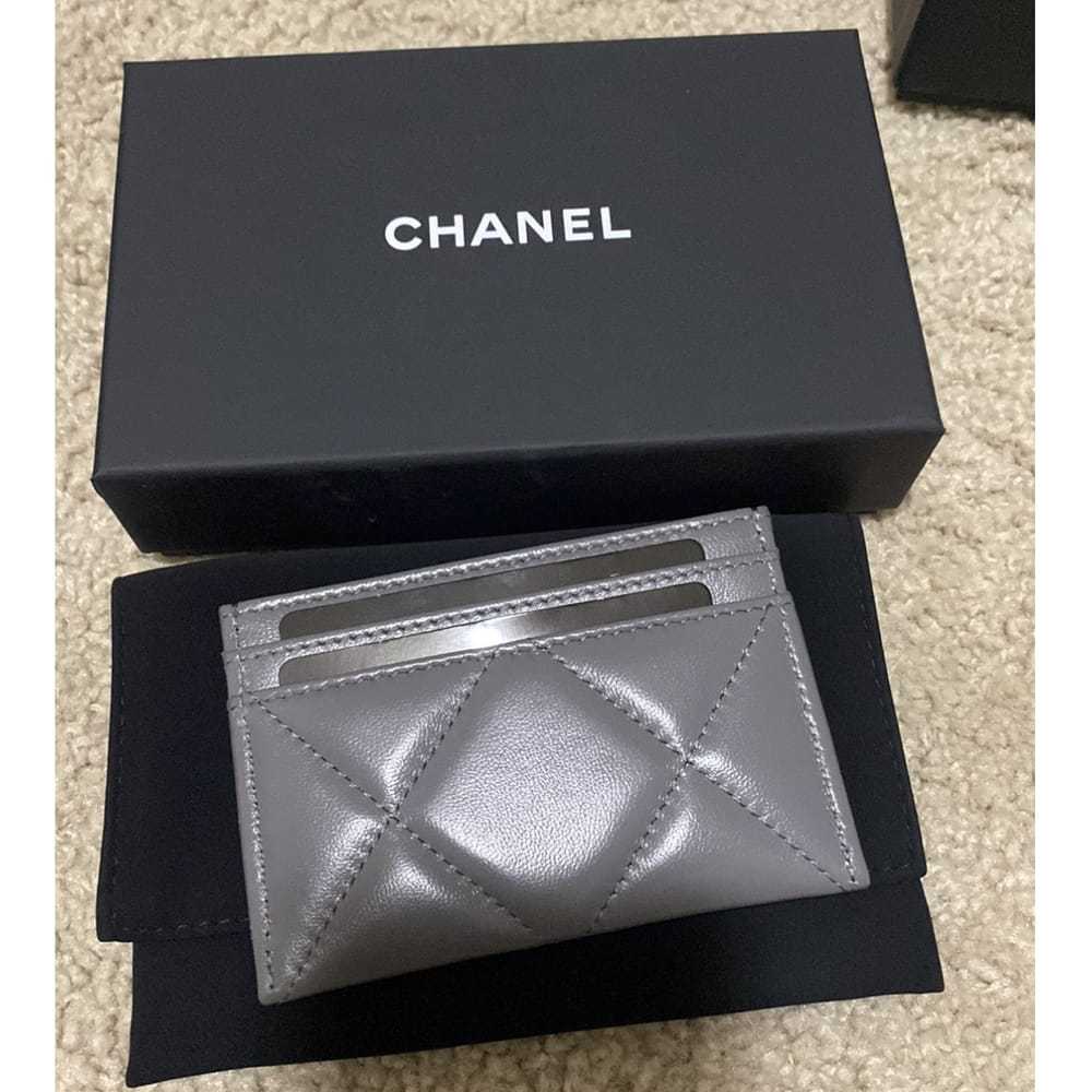 Chanel Chanel 19 leather card wallet - image 3