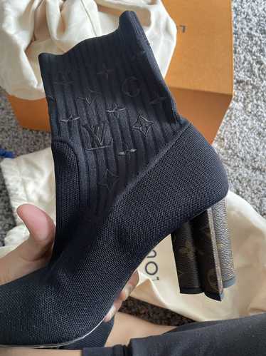 Louis Vuitton Silhouette Ankle Boot BLACK. Size 38.0