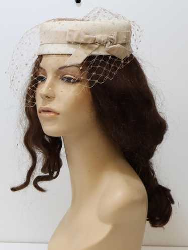 1960's Modern Miss Jr Womens Ring Hat