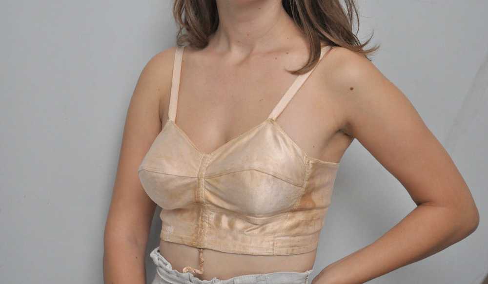Rare 30s vintage bra French lingerie silk satin p… - image 2