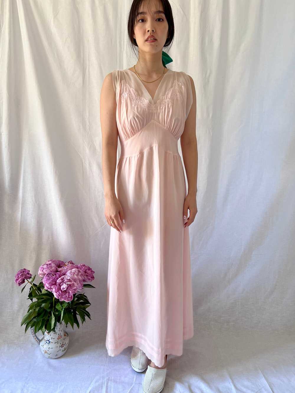 Vintage 1930s silk and tulle blush pink dress - image 2