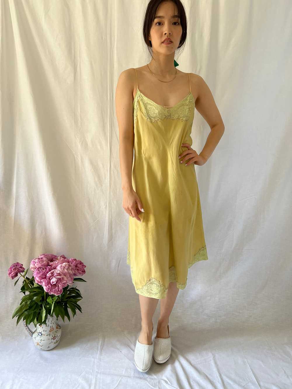 Vintage 40s hand dyed chartreuse green silk slip - image 10
