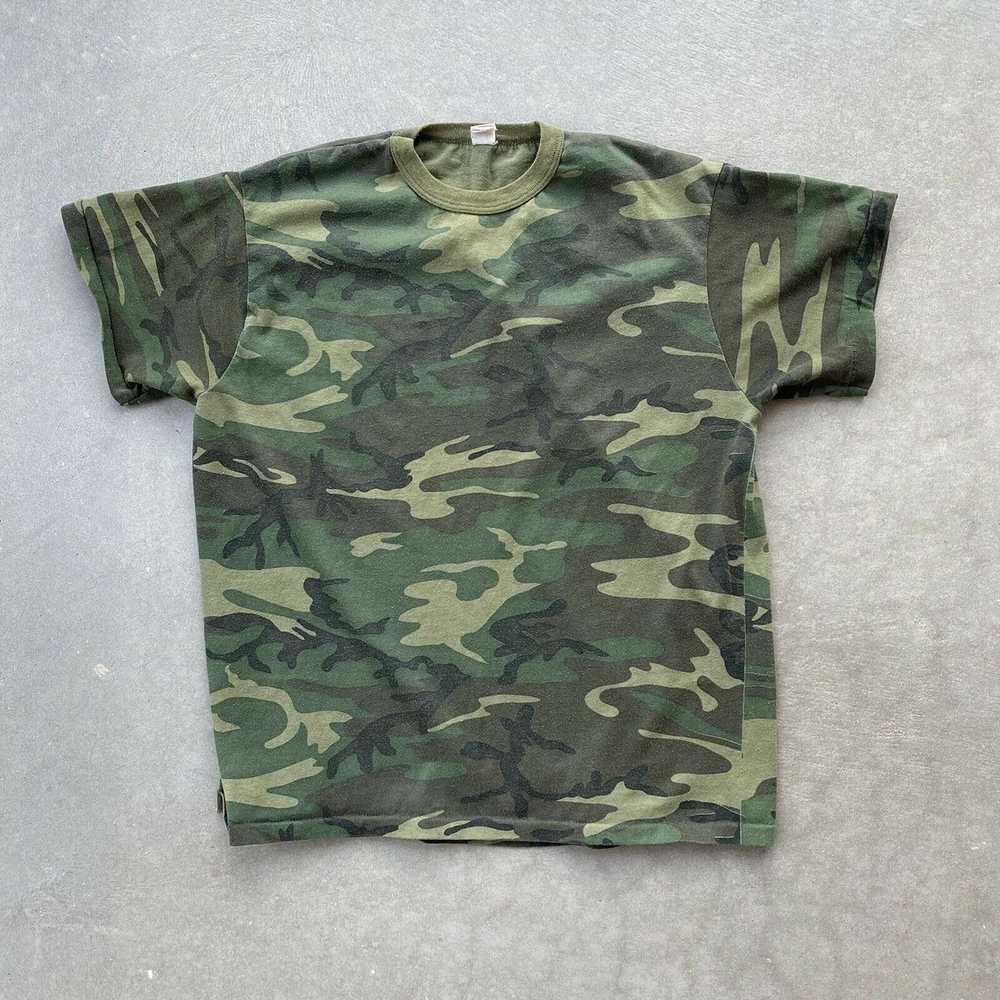 Camo × Military × Vintage Camo Vintage 90s T-Shir… - image 1