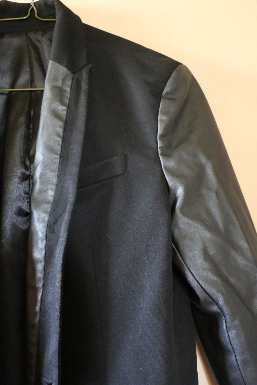 Zara Mens black blazer with leather sleeves - image 5