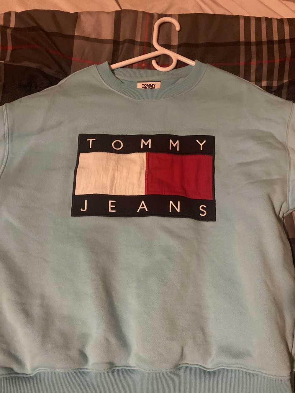 Tommy Hilfiger Vintage Tommy Hilfiger Sweatshirt - image 1