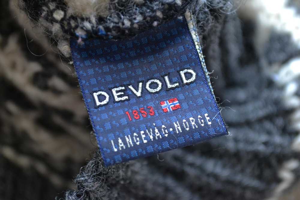 Dale Of Norway Devold of Norway 100% Pure Wool Me… - image 7