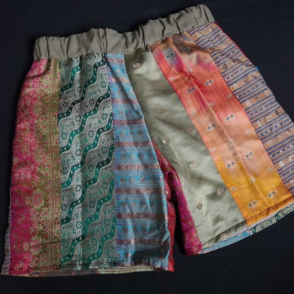 Vintage LuxuREshorts Indian Sari Shorts - image 2