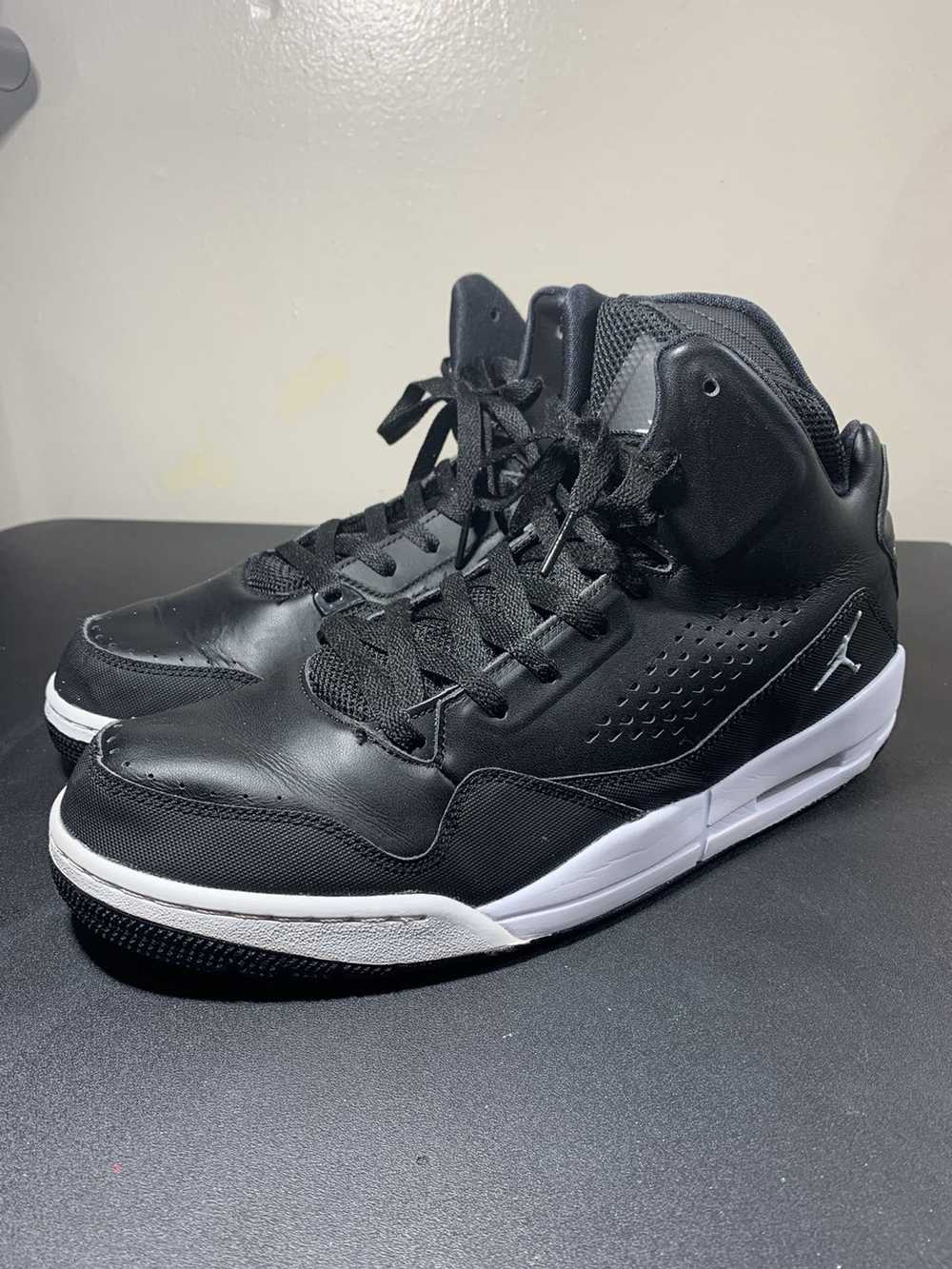 Nike × Sneakers × Streetwear Jordan SC 3 Black Wh… - image 2