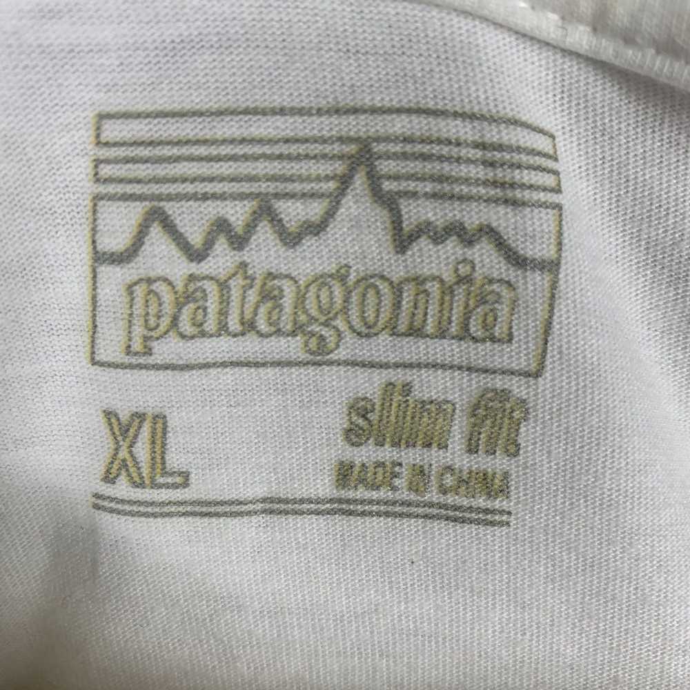 Patagonia × Streetwear T-shirt Patagonia big logo… - image 9